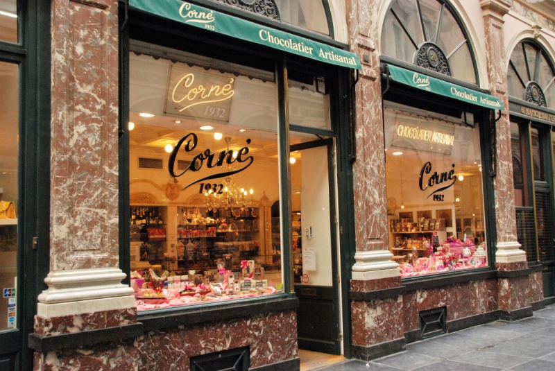 ecommerce-LE LUC-min_chocolate_chocolaterie_shop_luxury_chic_gallery_brussels_belgium-558146